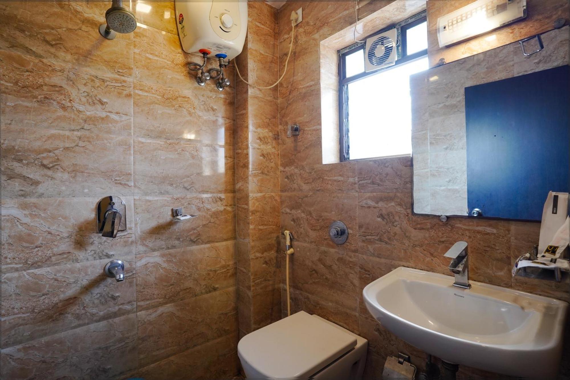Hotel Sheldon International Near Science City Колката Екстер'єр фото